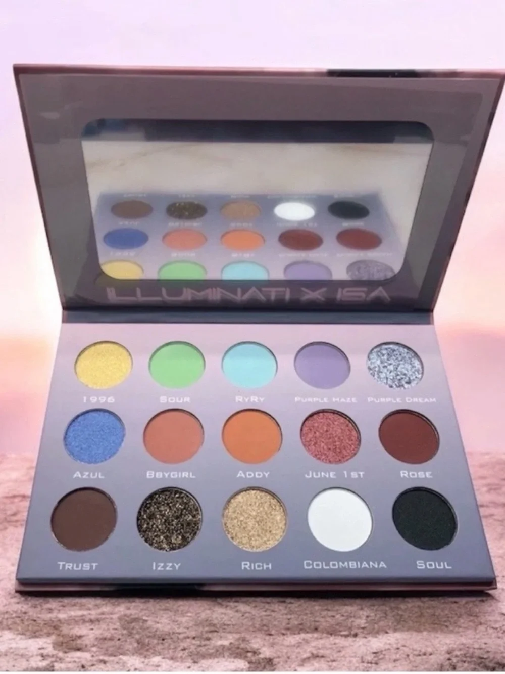 Illuminati highly pigmented